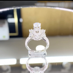 Nhẫn kim cương nữ vàng trắng 18K CH 0015