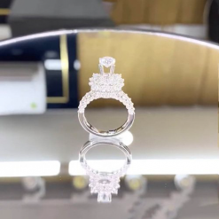 Nhẫn kim cương nữ vàng trắng 18K CH 0014