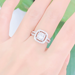 2 1 Nhẫn kim cương nữ vàng trắng 18K CH 0125