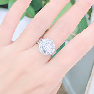 3 2 Nhẫn kim cương nữ vàng trắng 18K CH 0128