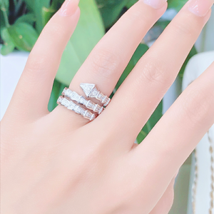 Nhẫn kim cương nữ vàng trắng 18K CH 0128