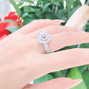 Nhẫn kim cương nữ vàng trắng 18K CH 0128