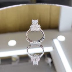Nhẫn kim cương nữ vàng trắng 18K CH 0109