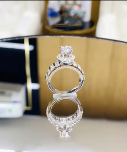 Nhẫn kim cương nữ vàng trắng 18K CH 0165