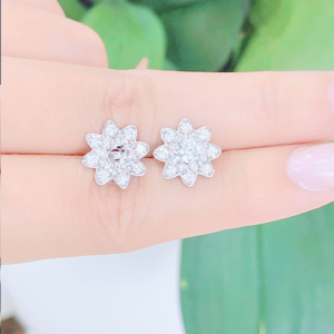 66 Hoa tai kim cương tự nhiên Flower Stud tôn lên vẻ đẹp người đeo BT: 0017