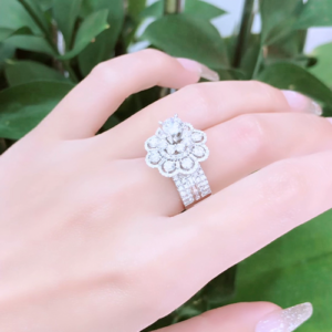 5 Nhẫn kim cương nữ Rosalind quyền lực vàng trắng 18K CH 0205