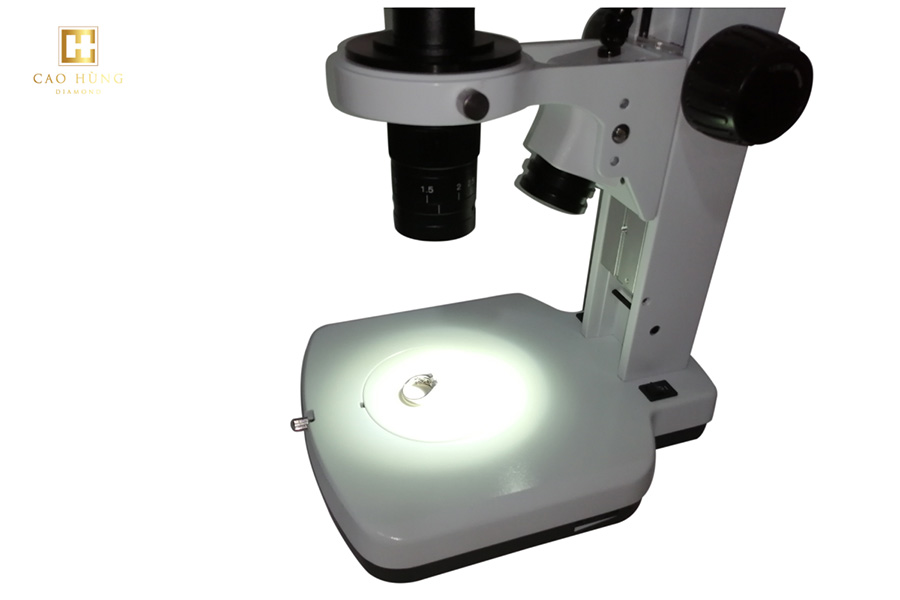 Kiểm tra bằng kính hiển viKiểm tra bằng kính hiển vi