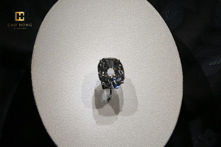 Chiêm ngưỡng Top 17 nhẫn kim cương đắt nhất thế giới | Cao Hùng Diamond