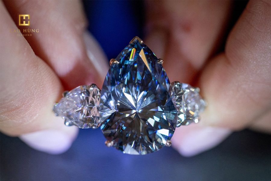Winston Blue Diamond Ring – 23.8 triệu đô la