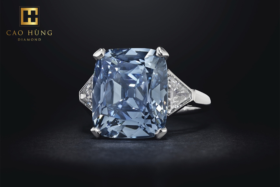Nhẫn kim cương xanh đứng thứ 14 chiếc nhẫn đắt nhất thế giới