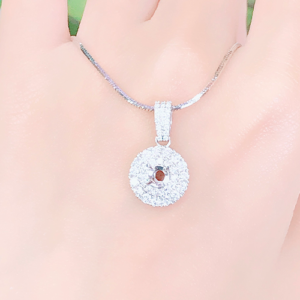 4 3 Vỏ mặt dây chuyền kim cương Pendant được ưa chuộng trong BST mùa thu VM: 0024