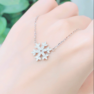 58 2 Vỏ mặt dây chuyền đính kim cương Snowflake độc đáo và khác biệt VM: 0010