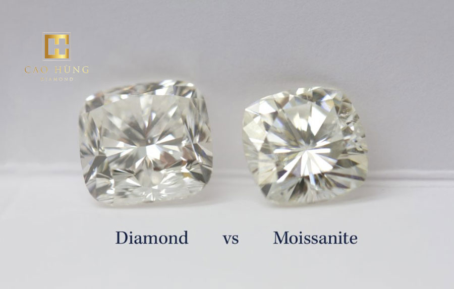 Kim cương moissanite và tự nhiên