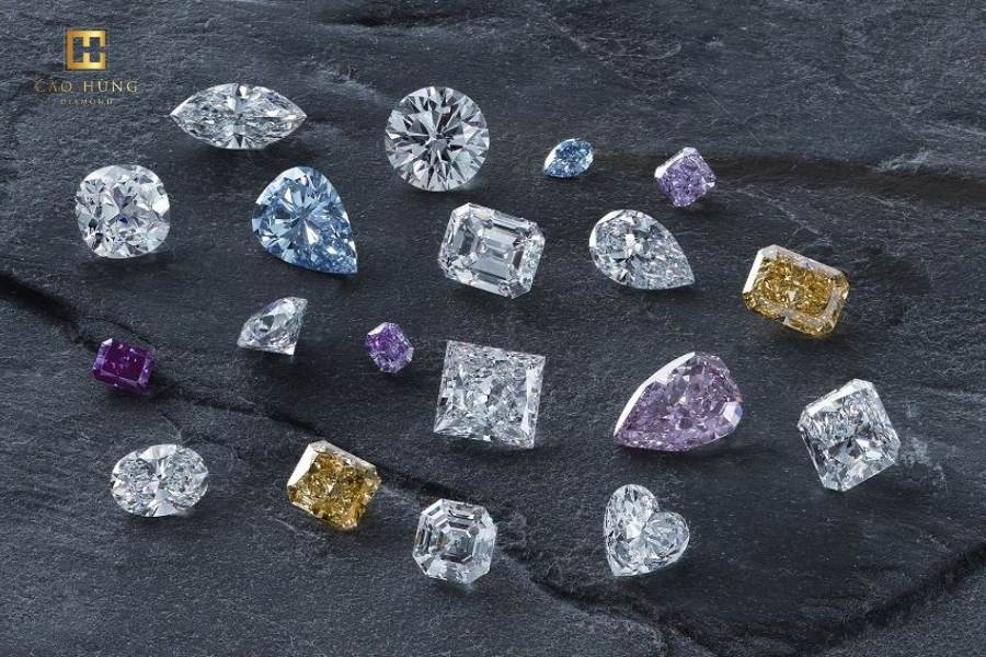 Mua kim cương theo phong thủy dựa vào màu sắc và kiểu dáng