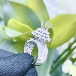 100.200 Vỏ Nhẫn Kim Cương Nữ Vàng Trắng 18K VN N061