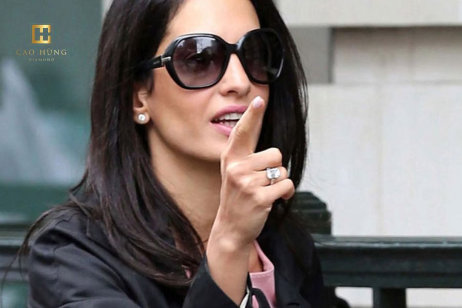 Amal Clooney đứng thứ 7 trong top những mẫu nhẫn đẹp nhất