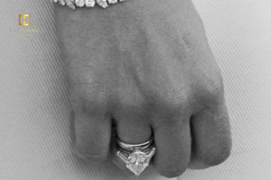 Mia Farrow thuộc top những chiêc nhẫn kim cương đẹp nhất thế giới hiện nay