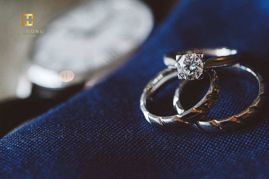 Những câu hỏi thường gặp về việc bán nhẫn cưới