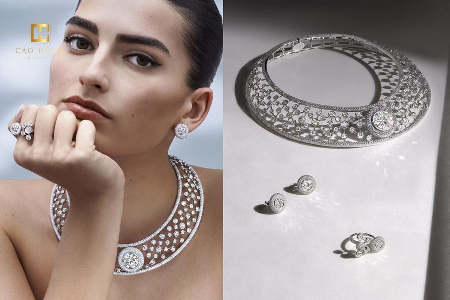 Bộ trang sức kim cương mang tên “Atomique”