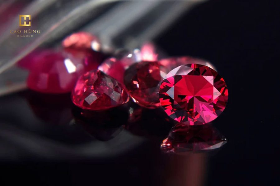 Công dụng và ý nghĩa của đá Spinel